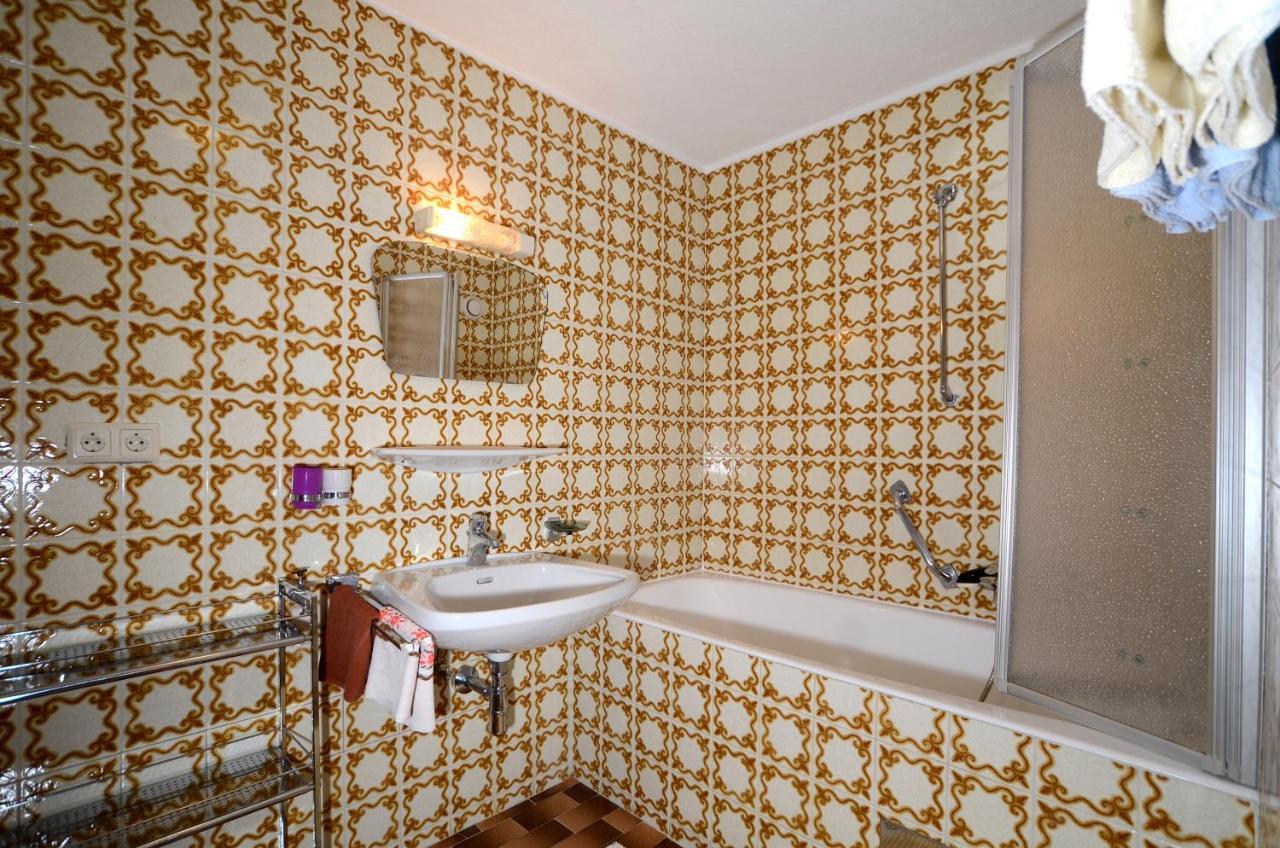 Gaestehaus Riml Langenfeld Phòng bức ảnh